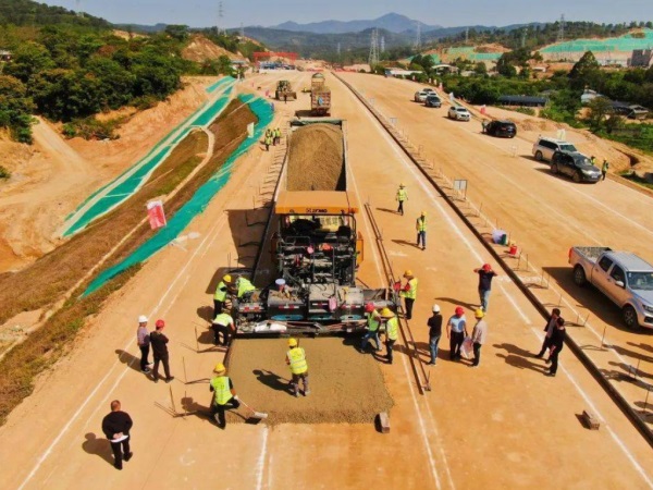 果洛高速公路